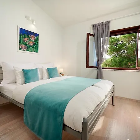 Holiday home Sun Mistral